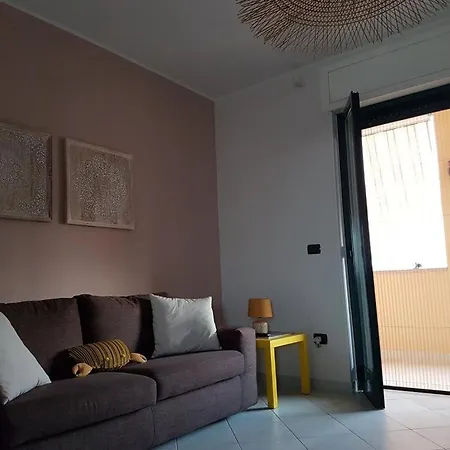 Lanzi House Οτράντο